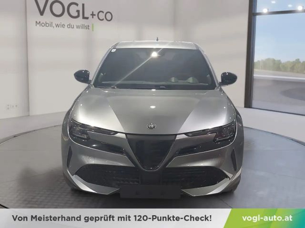 Alfa Romeo Junior