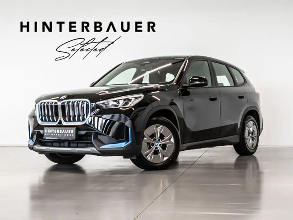 BMW iX1 xDrive30