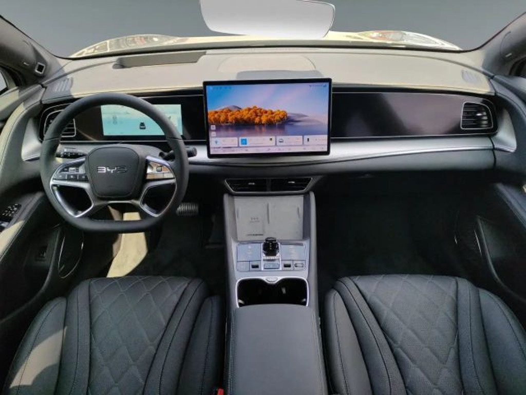 BYD Sealion 7