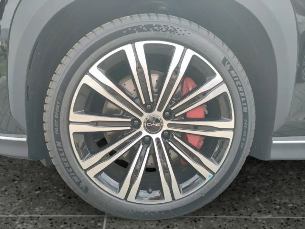 BYD Sealion 7