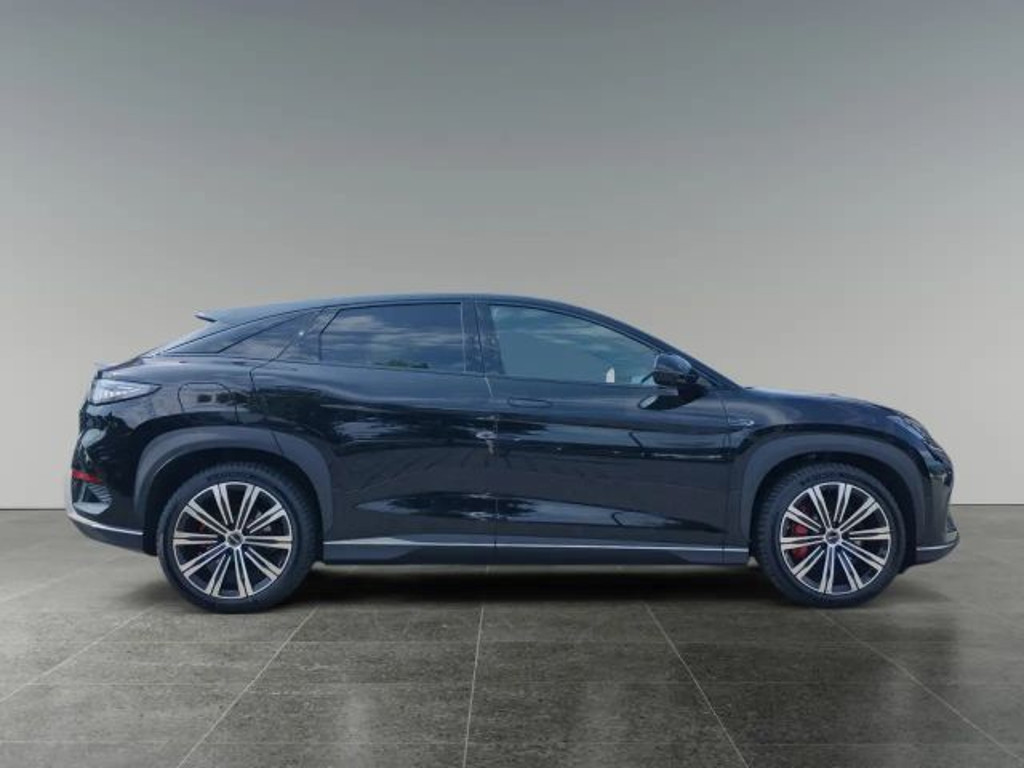 BYD Sealion 7