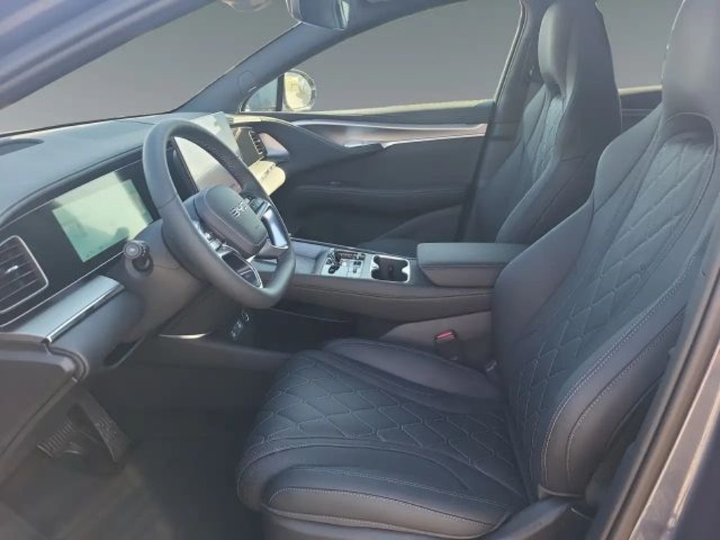BYD Sealion 7