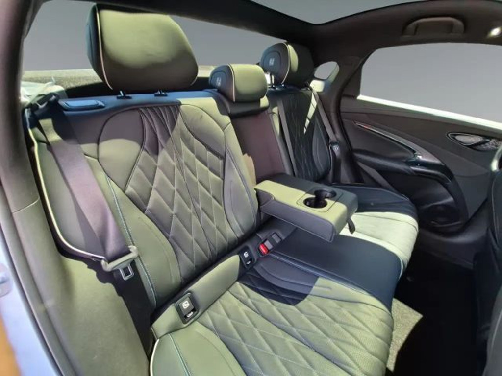 BYD Seal