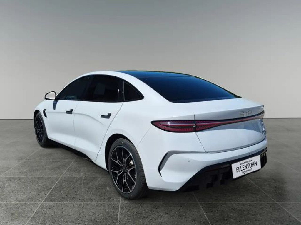 BYD Seal