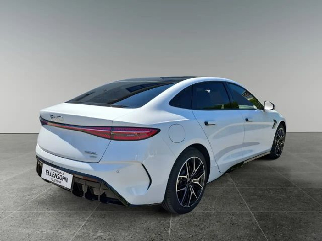BYD Seal