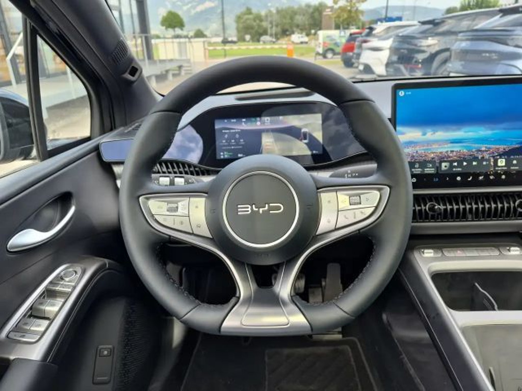 BYD Dolphin G