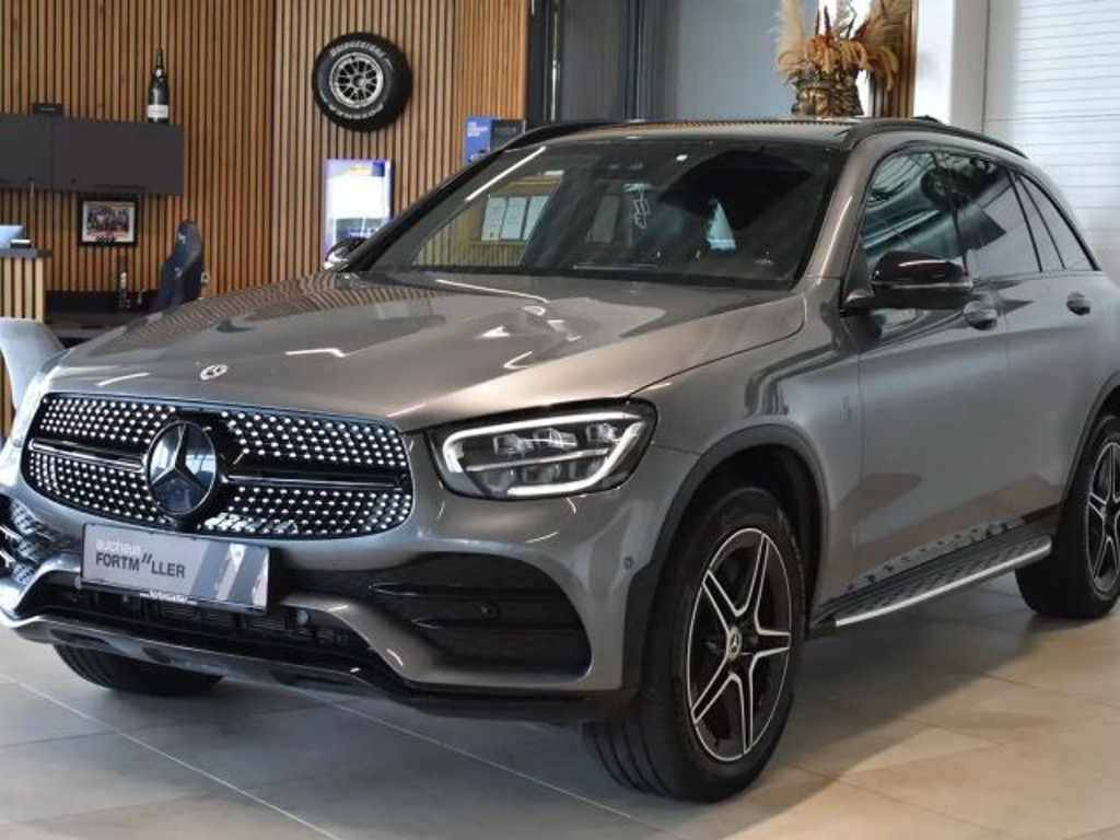 Mercedes-Benz GLC-Klasse GLC 300 4MATIC AMG Line Sport Edition Sportpakket