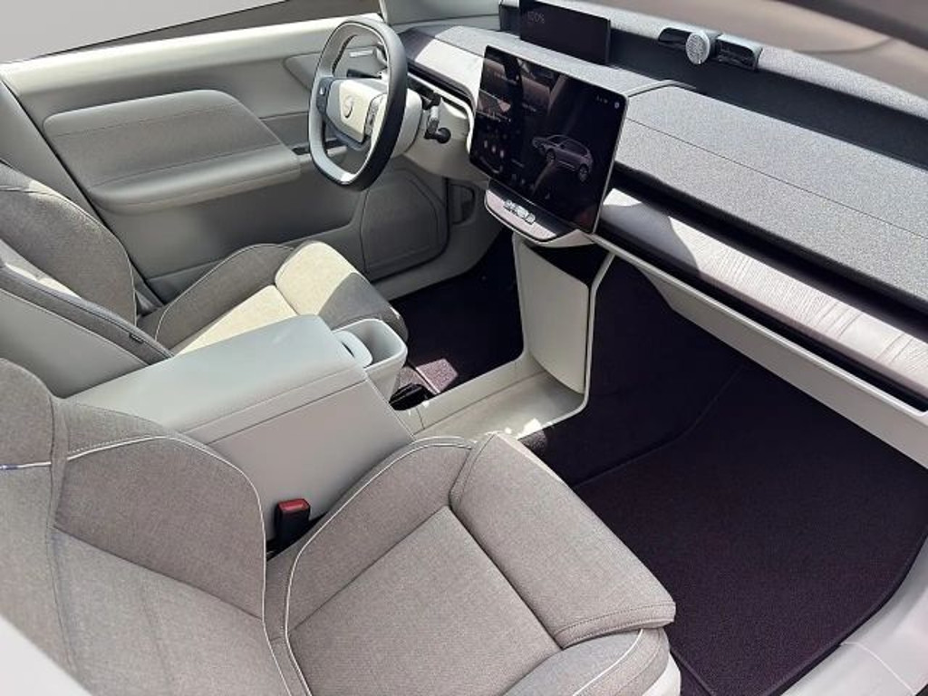 Volvo EX60