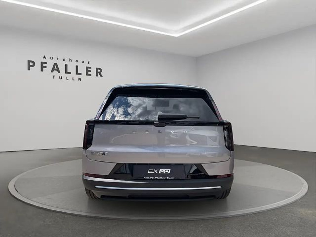 Volvo EX60