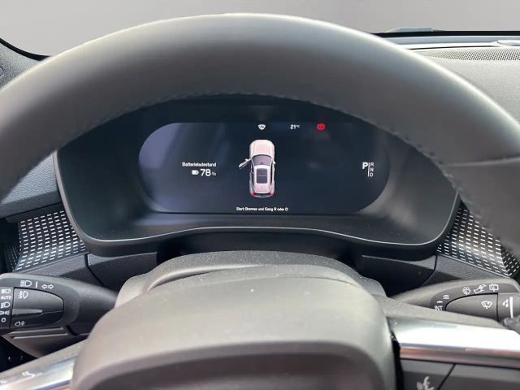 Volvo EX40