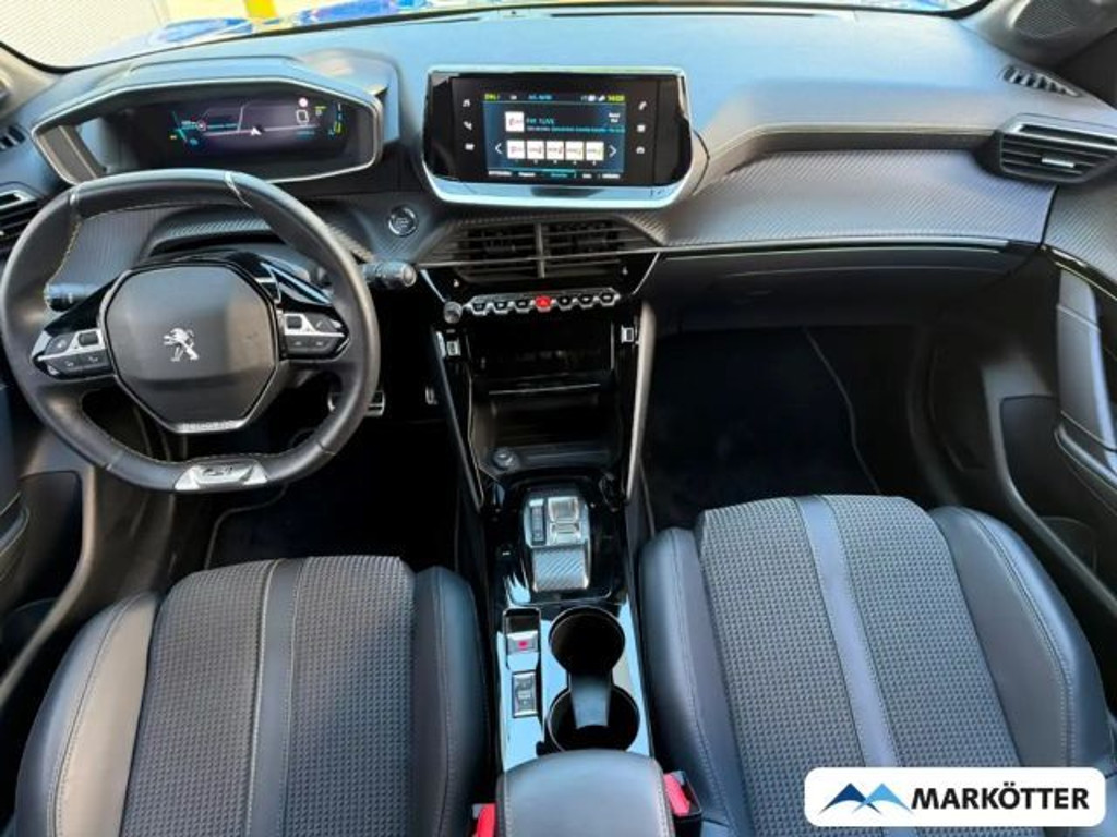 Peugeot e-208