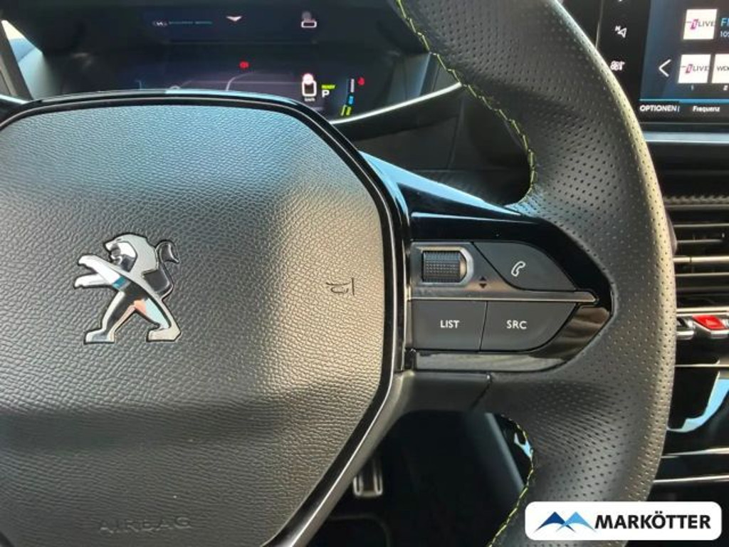 Peugeot e-208