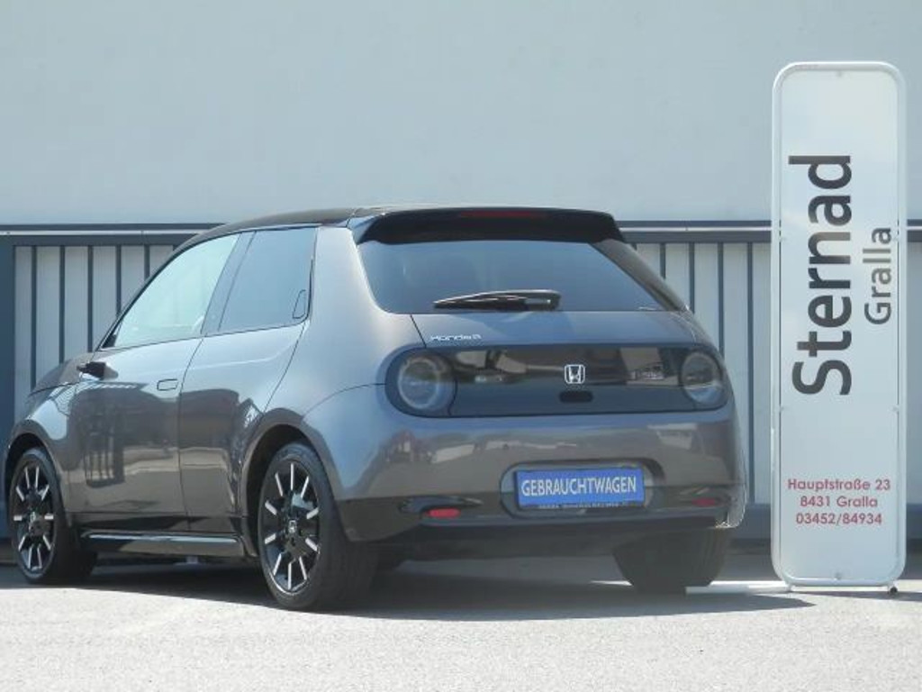 Honda e