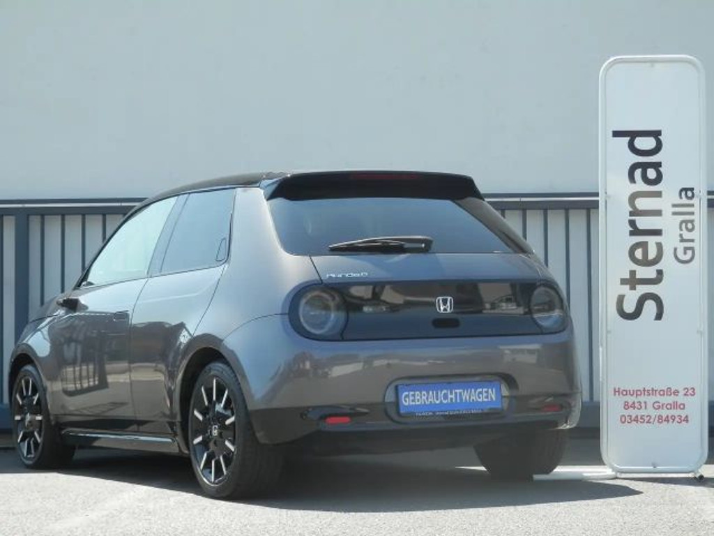 Honda e