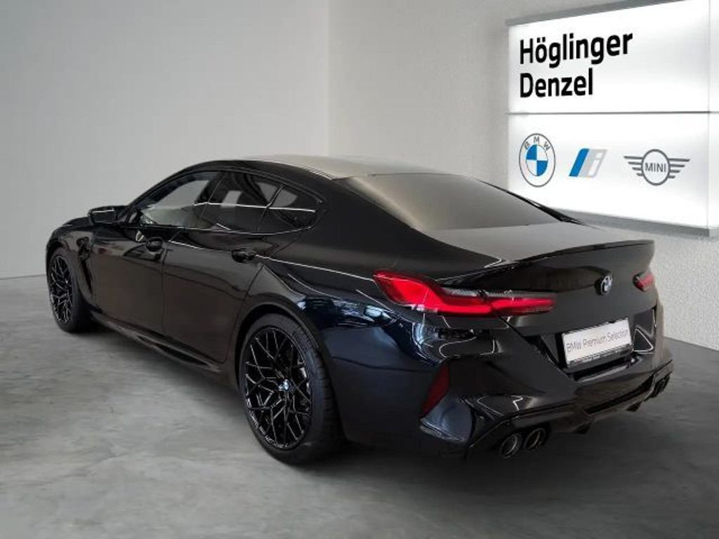 BMW M8