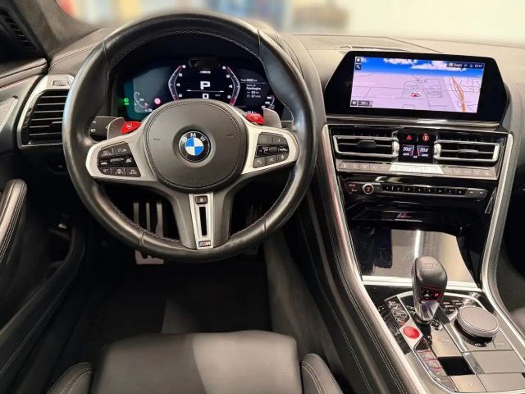 BMW M8