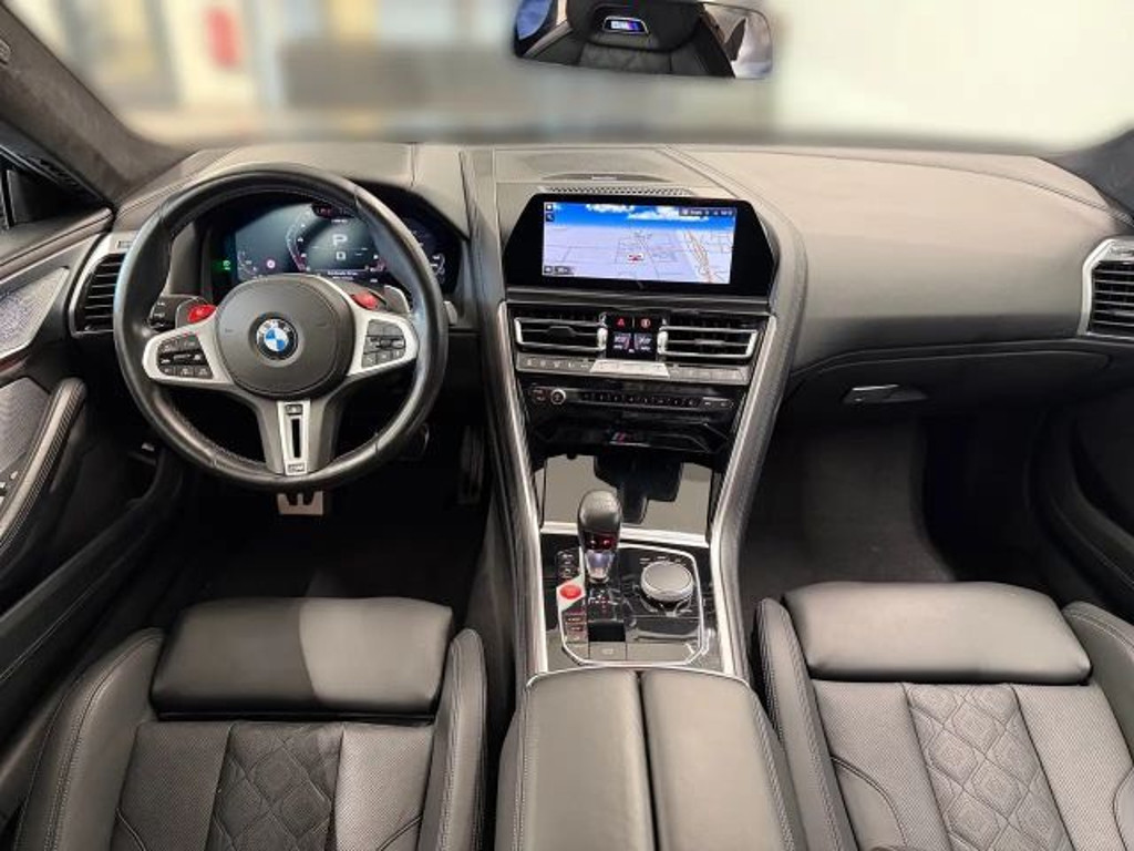 BMW M8