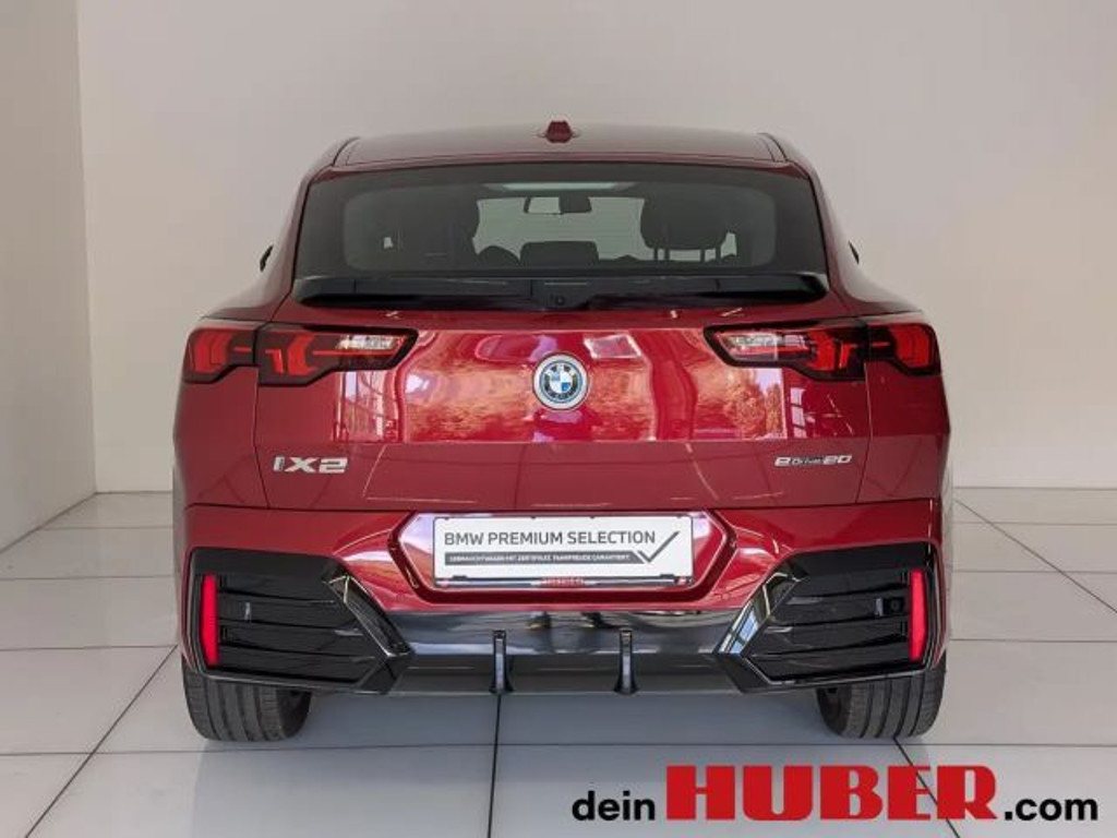 BMW iX2