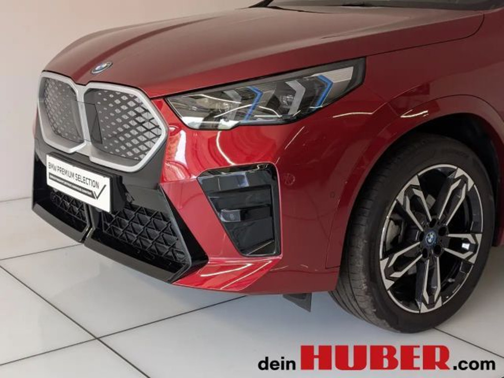 BMW iX2
