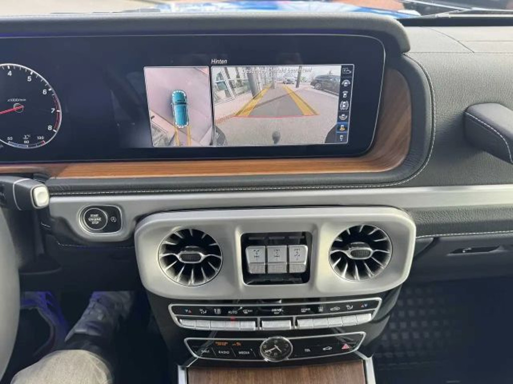 Mercedes-Benz G-Klasse