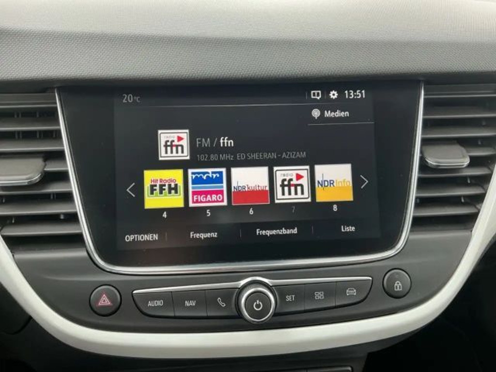 Opel Crossland X