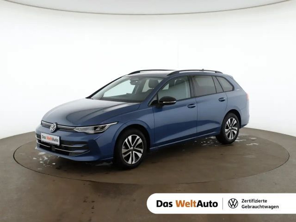 Volkswagen Golf Life Variant