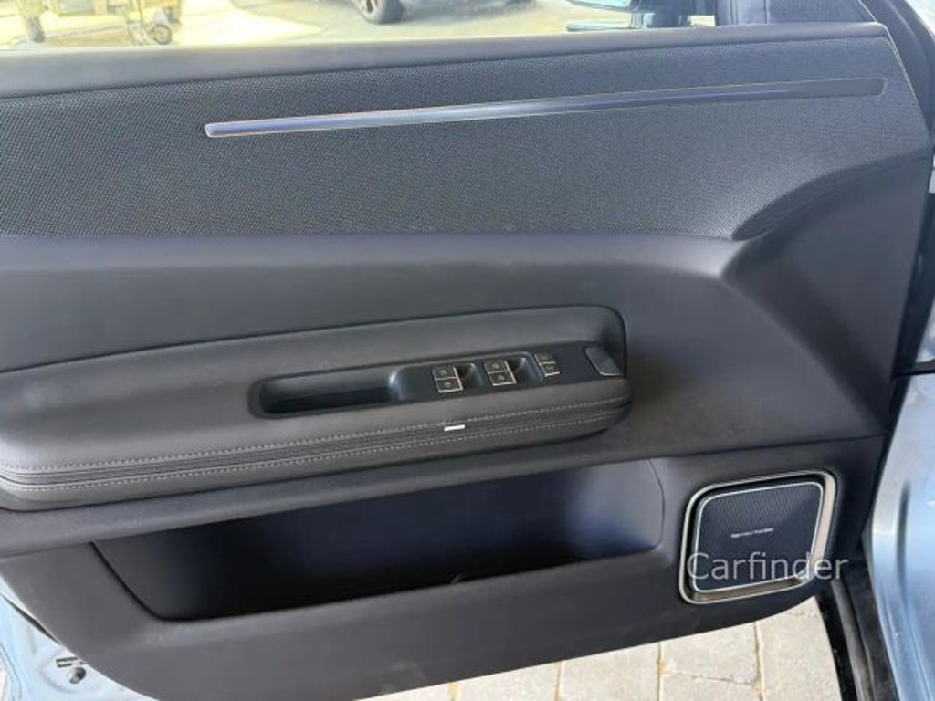 Polestar 4