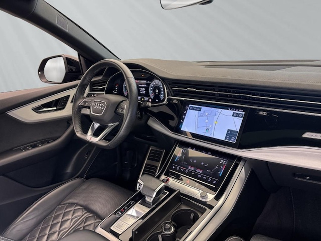 Audi SQ8