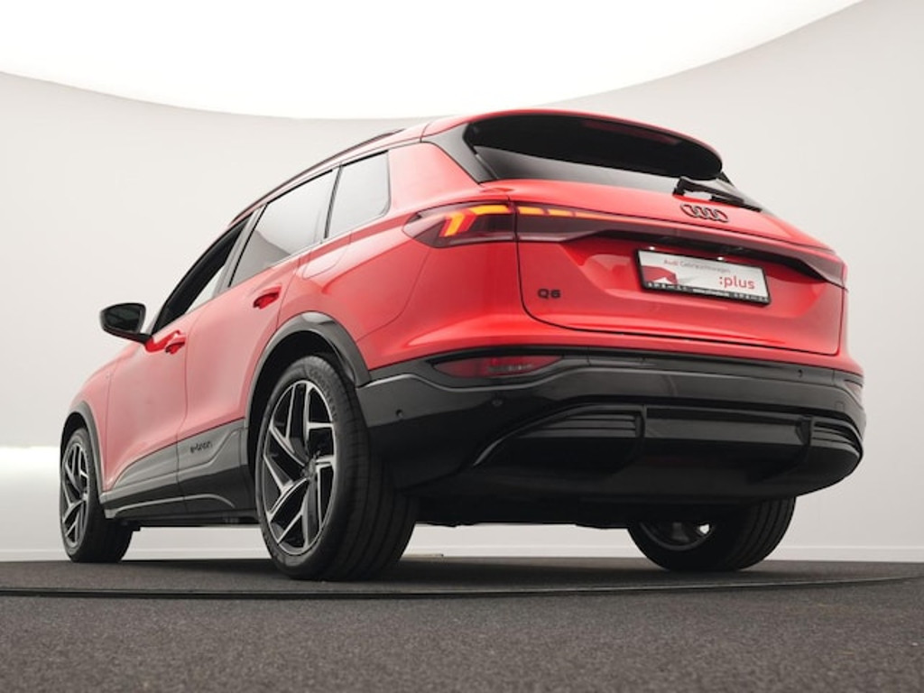 Audi Q6 e-tron
