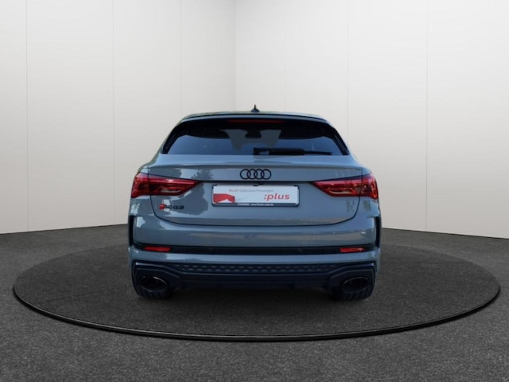 Audi RS Q3
