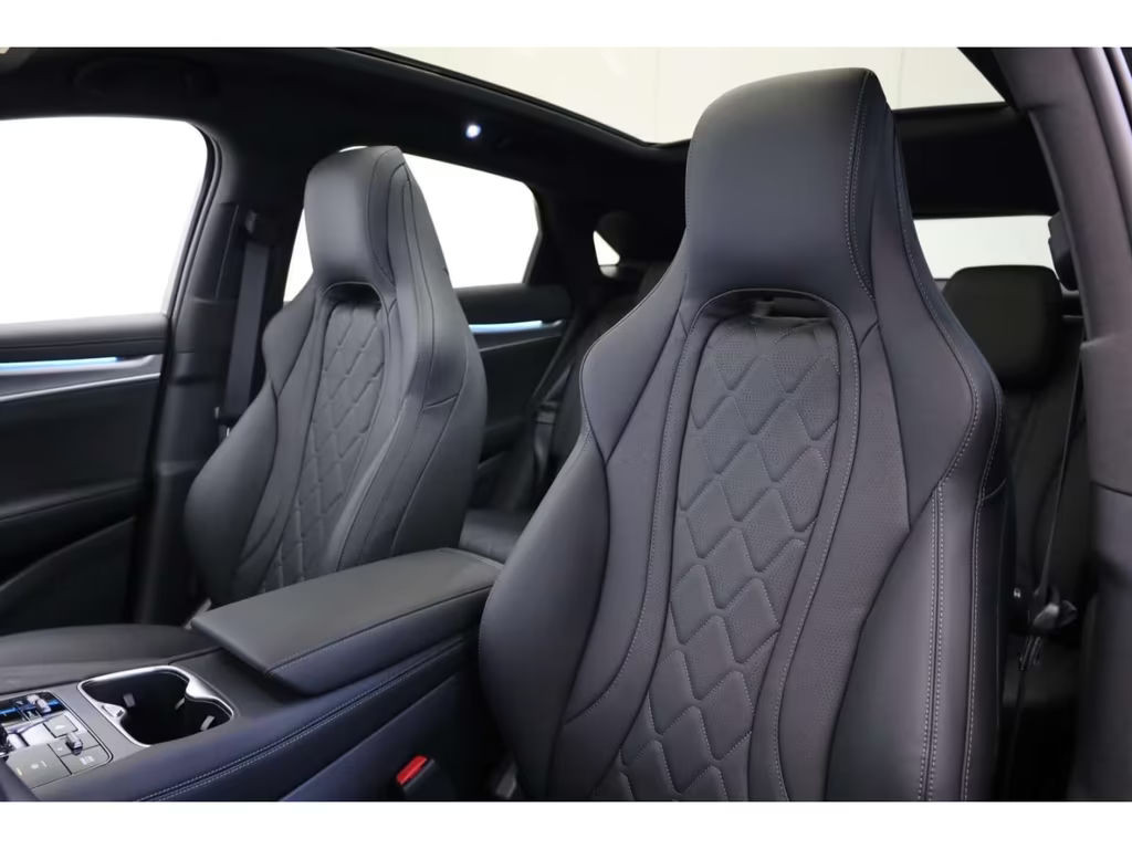 BYD Sealion 7