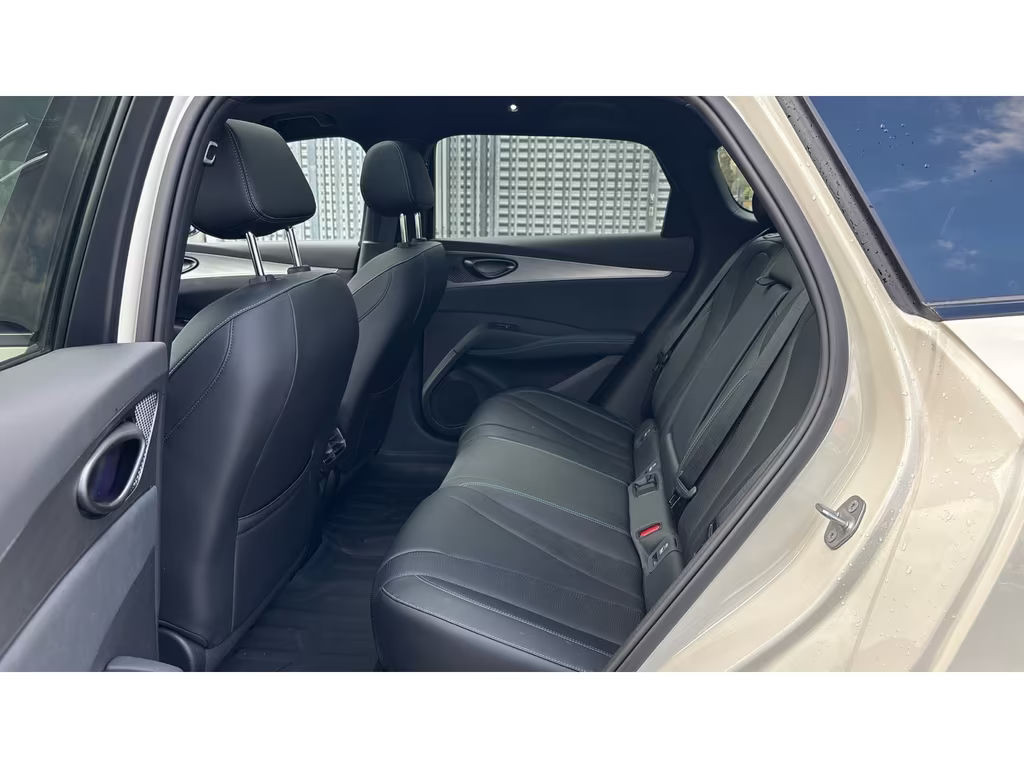 BYD Seal 6