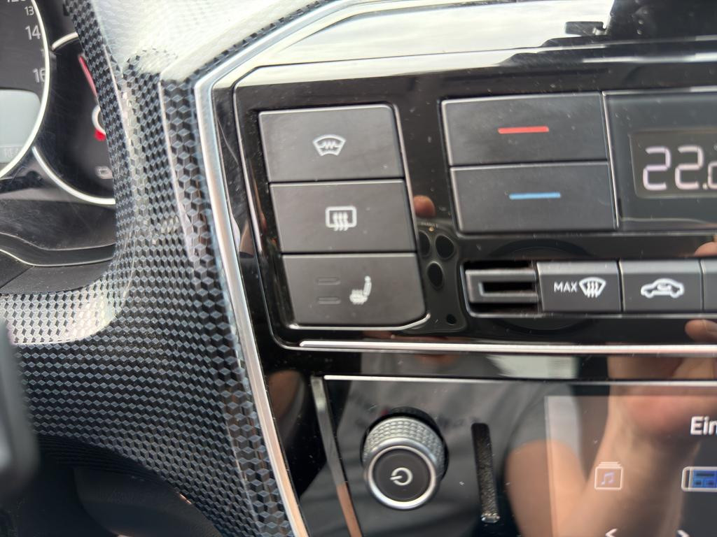 Volkswagen e-up!