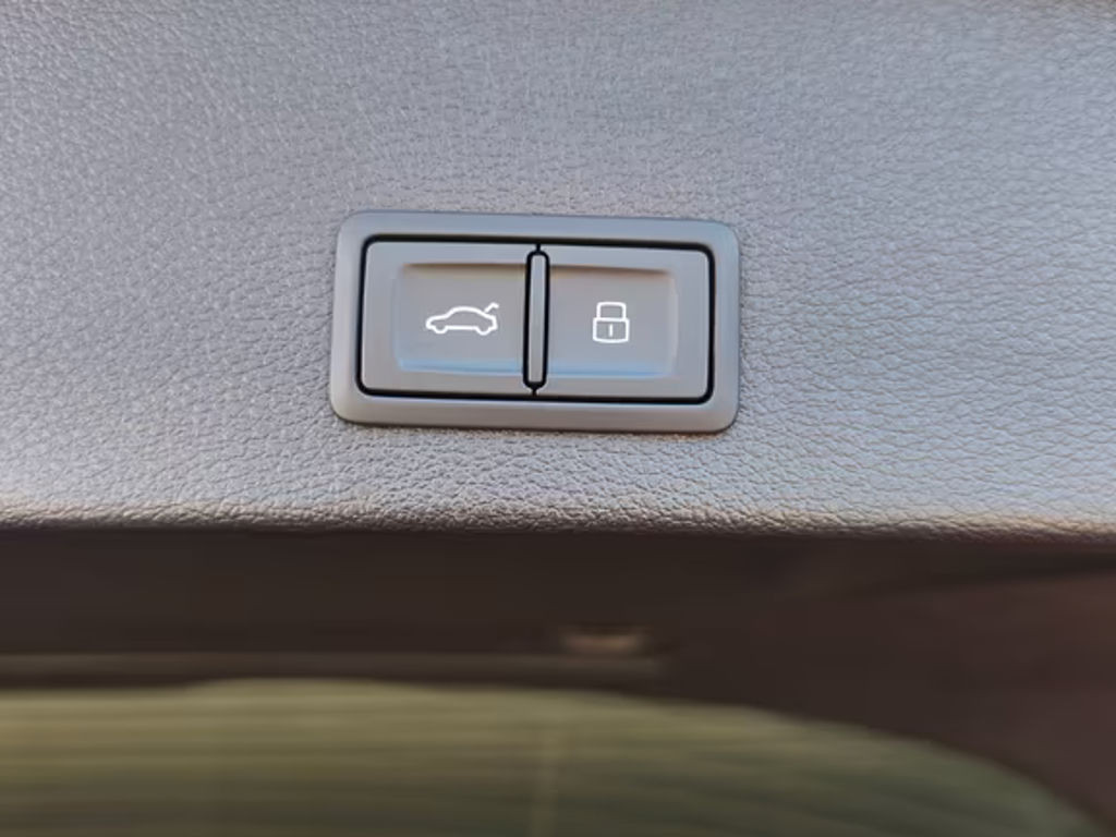 Audi SQ2