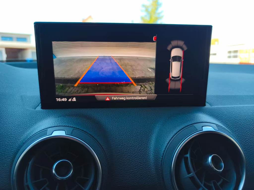 Audi SQ2