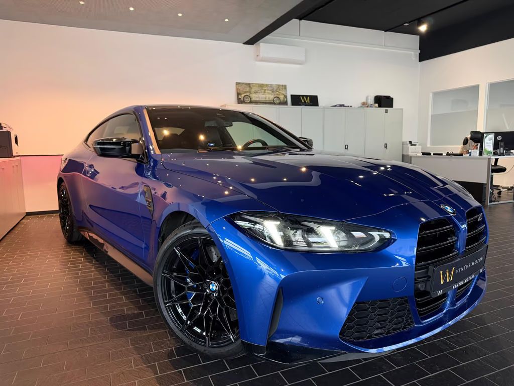 BMW M4 xDrive Competition