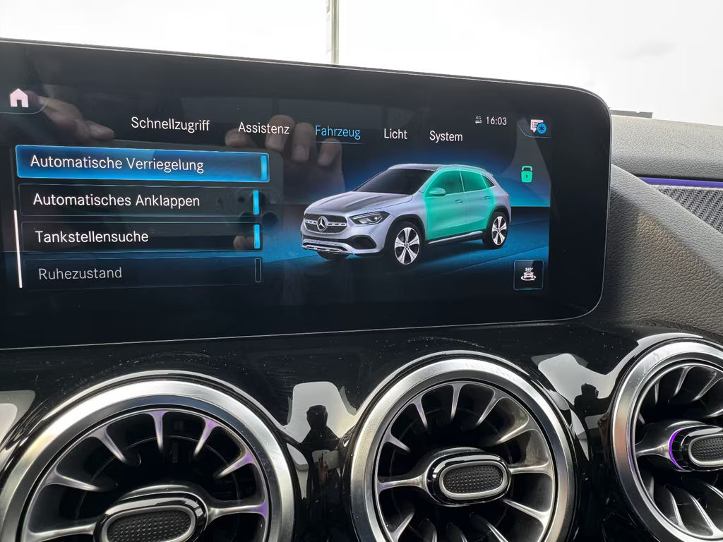 Mercedes-Benz GLA-Klasse