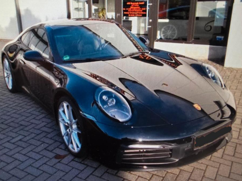 Porsche 911 992 Carrera