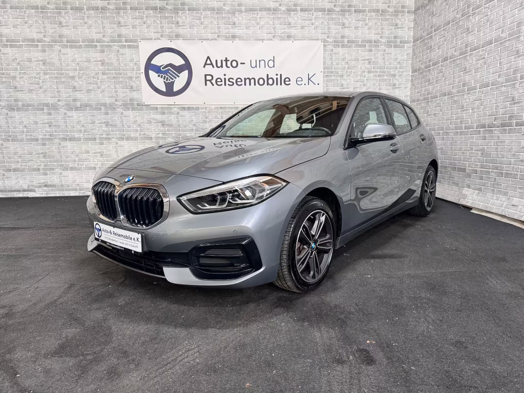 BMW 1 Serie 118 Sport Line Sedan 118i
