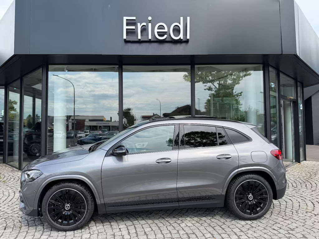 Mercedes-Benz GLA-Klasse GLA 220 4MATIC AMG Line GLA 220 d