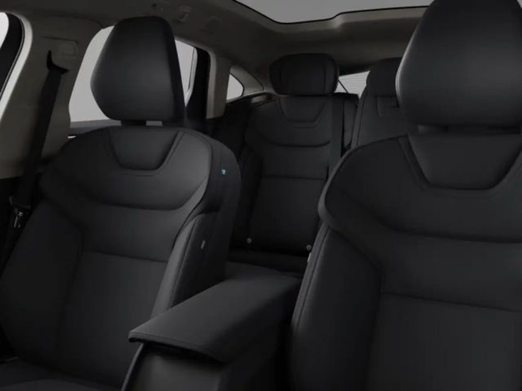 Volvo ES90