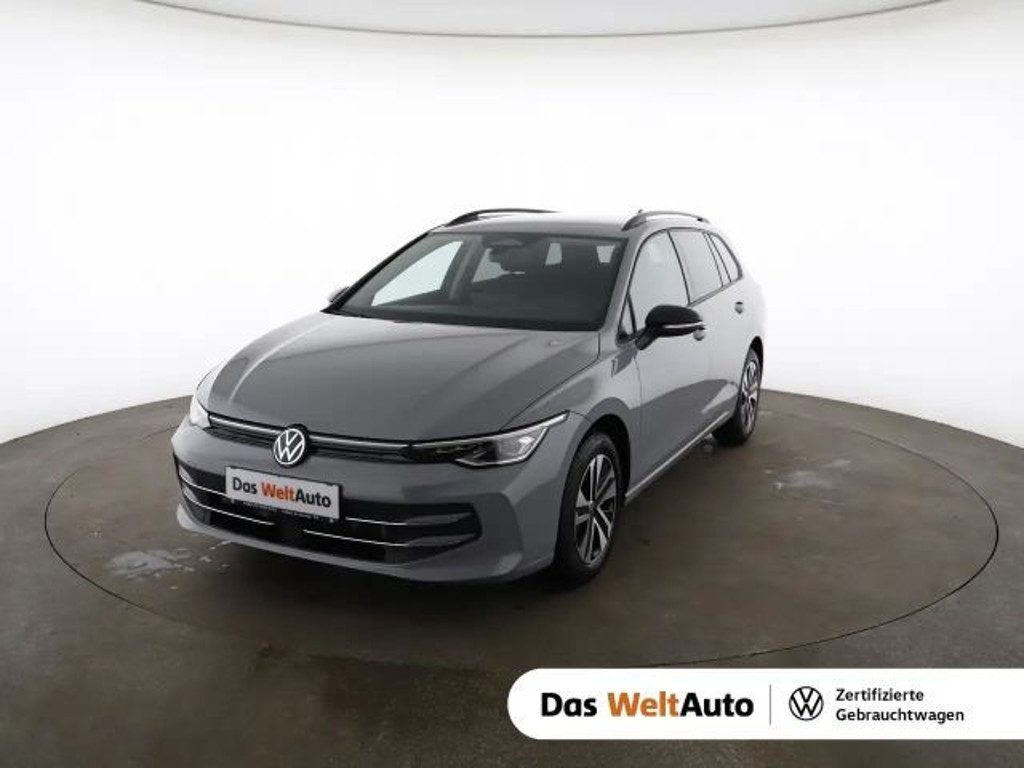 Volkswagen Golf Life Variant