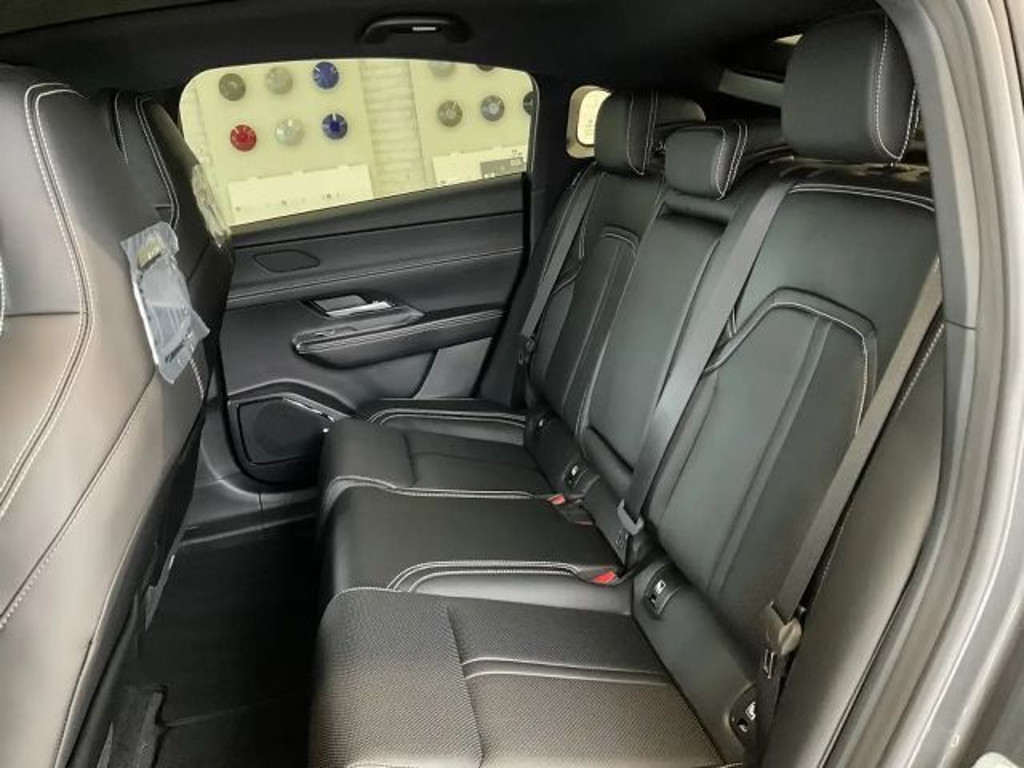 Mazda 6e