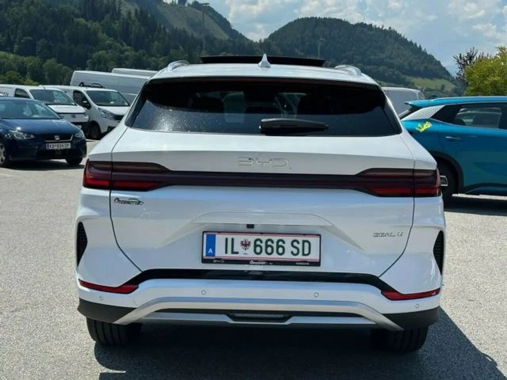 BYD Seal U