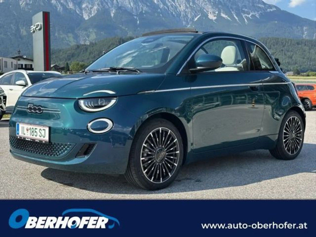 Fiat 500e La Prima