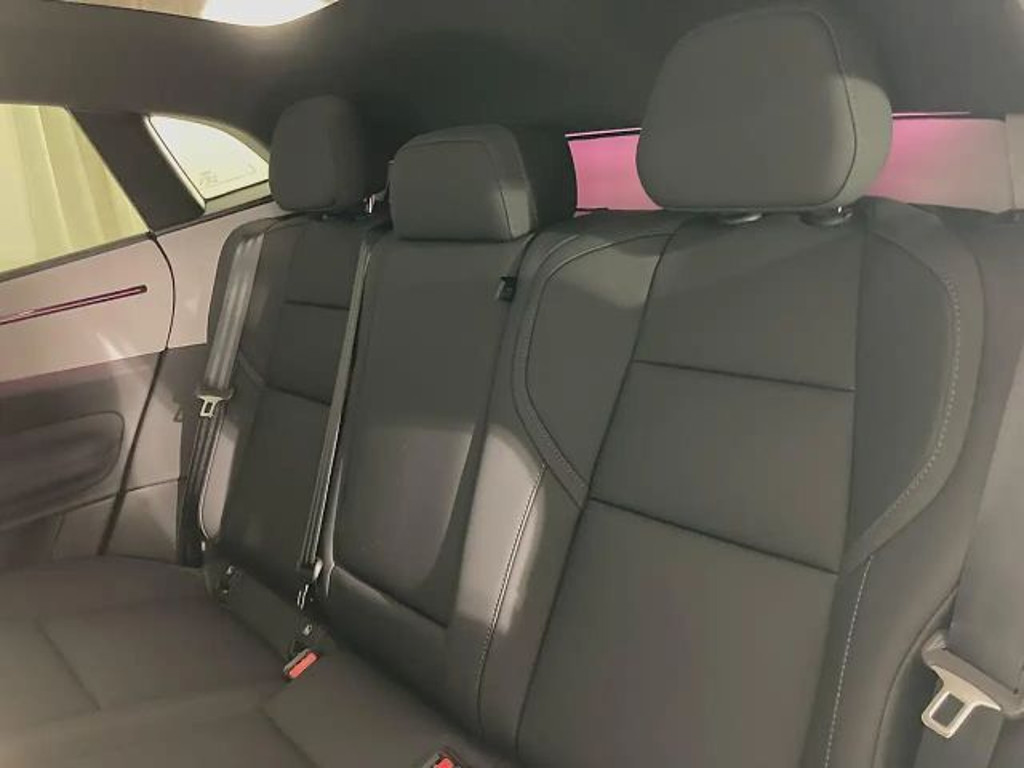 Polestar 4