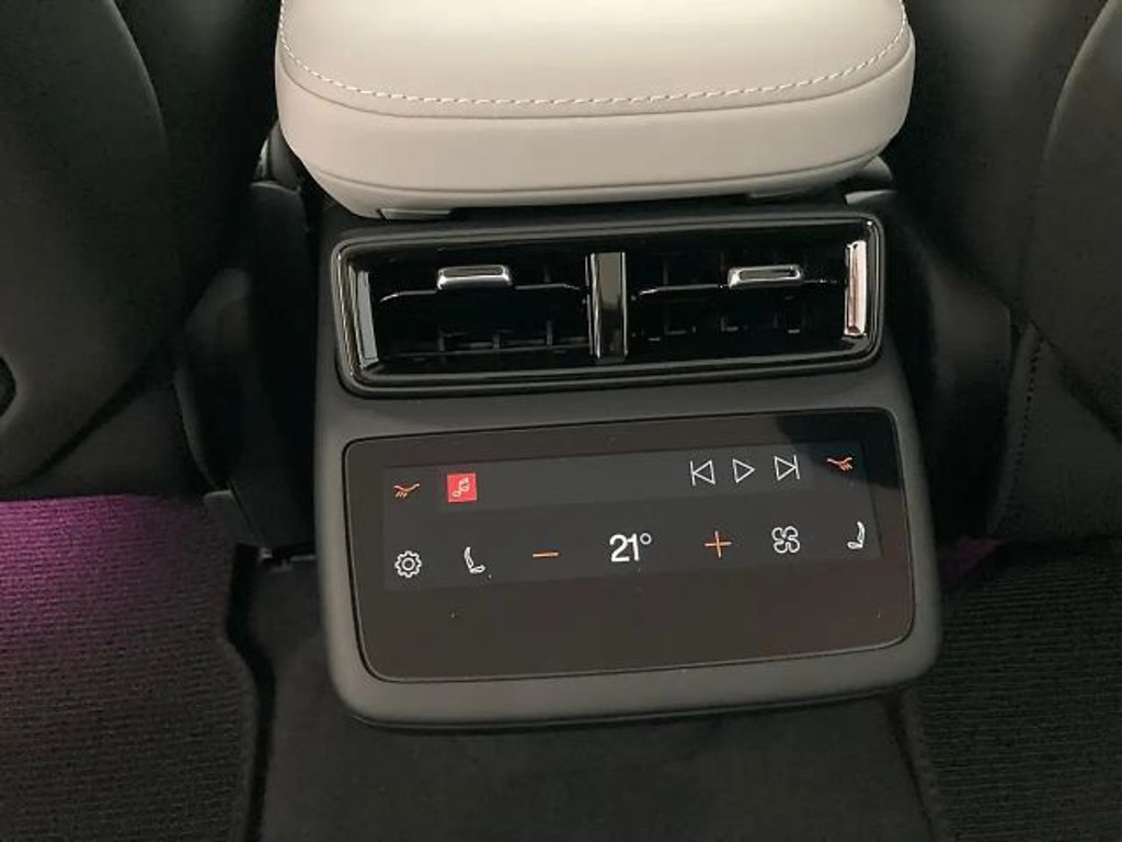 Polestar 4
