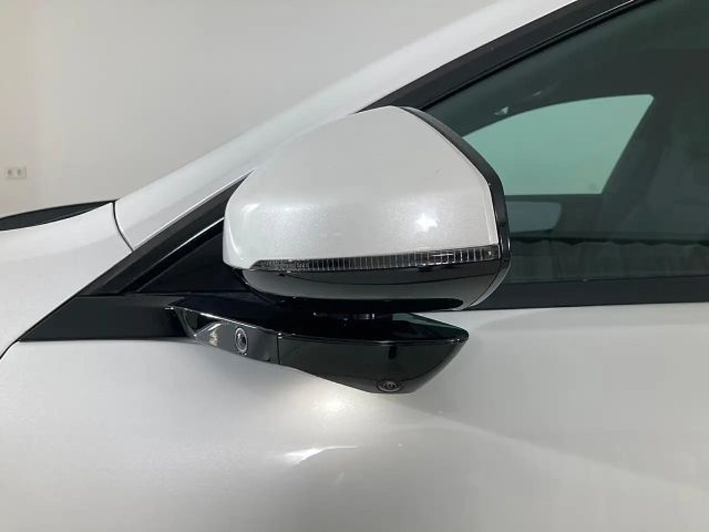 Polestar 4