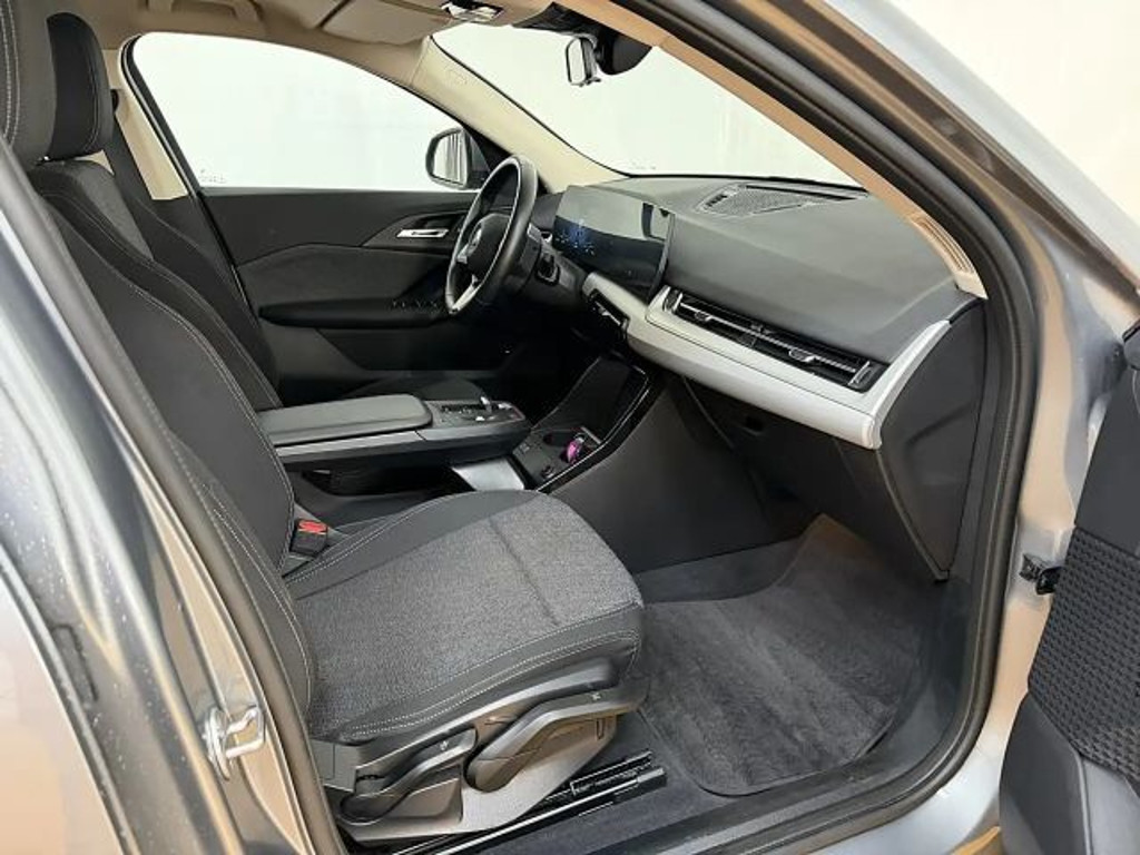 BMW iX2