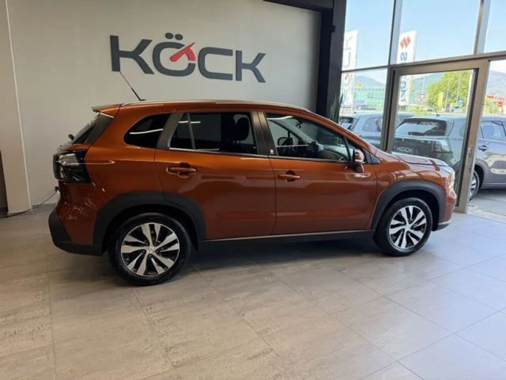Suzuki S-Cross